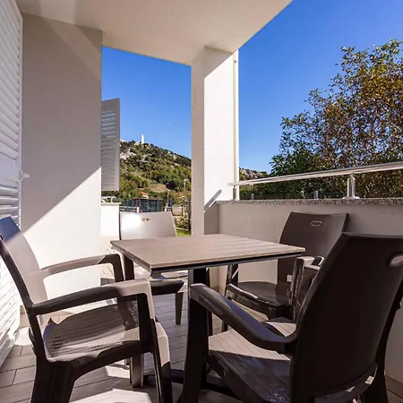 In 37047 Apartment Baska (Krk)